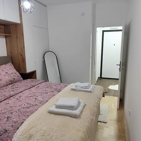 Apartment Stan Na Dan Lane Pale