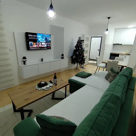 Stan Na Dan Lane * Pale